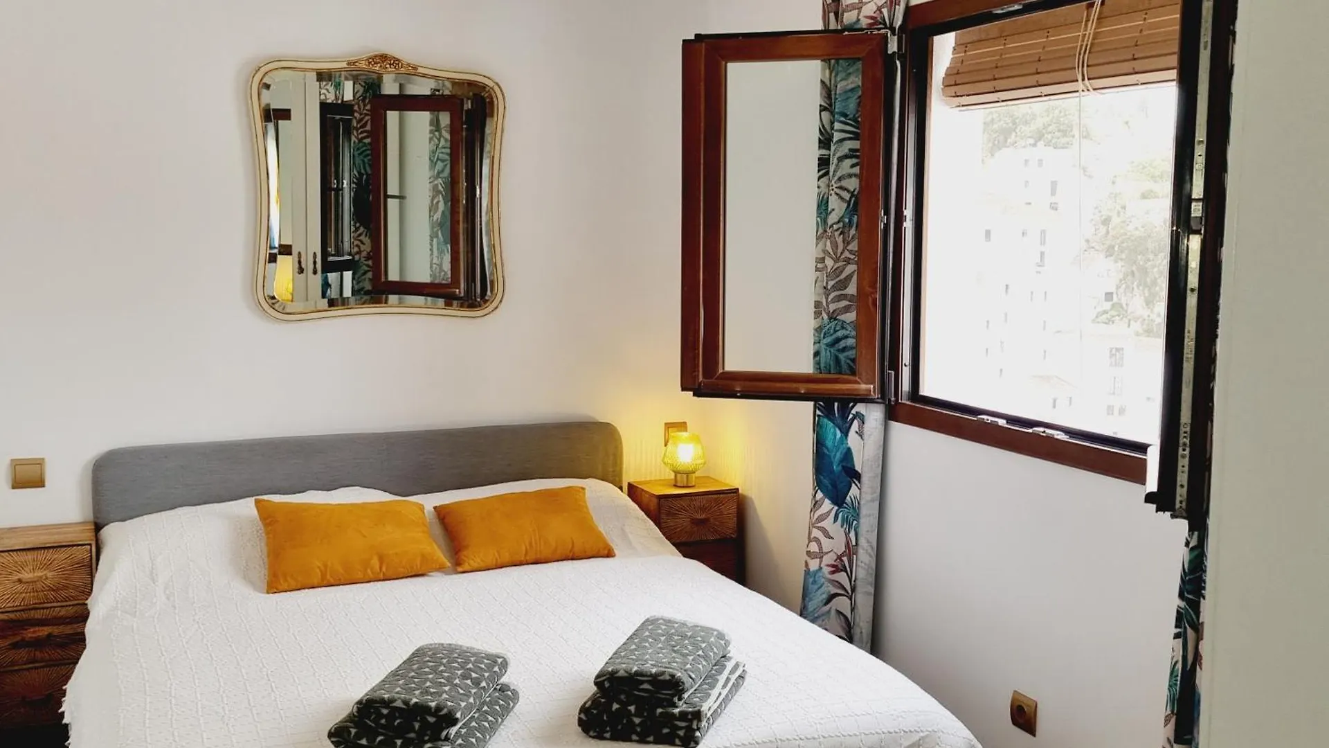 Casares Castle View Villa 0*,